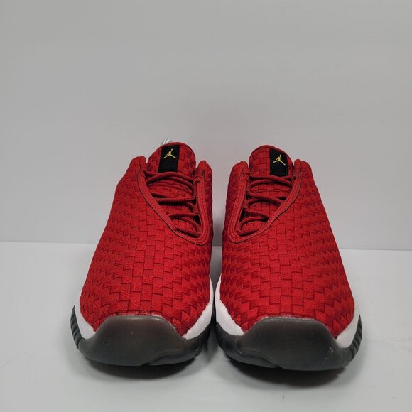 Air Jordan Future Low Youth Red White Sneakers 724813-600 US Size 7Y - Picture 3 of 8